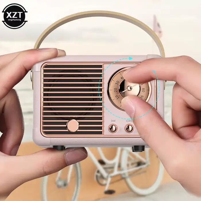 Mini haut-parleur Bluetooth rétro portable FM radio avec haut-parleurs de décoration classiques et interface USB pour musique de voyage et occasions spéciales