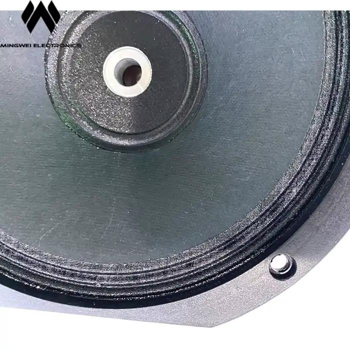Haut-parleurs line array professionnels 8 pouces en métal avec fréquence de 200-6000 Hz pour concerts et studios d'enregistrement