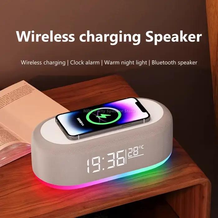Haut-parleurs intelligents Bluetooth multifonctions 6 en 1 réveil alarme lampe de chevet veilleuse ambiance RGB charge sans fil pour iPhone chambre bureau salon