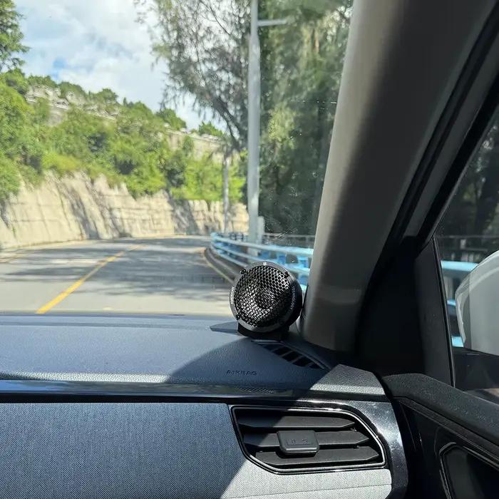 Haut-parleur de voiture en alliage d'aluminium de 3,5 pouces pour expérience sonore premium musique haute qualité installation facile et durable pour amateurs de musique et conducteurs de longues distances